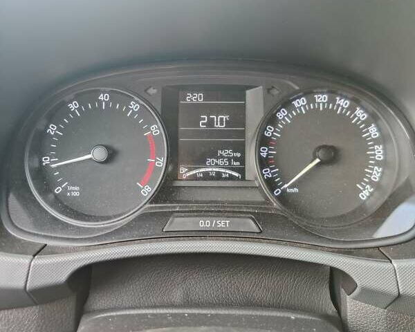 Білий Шкода Фабія, об'ємом двигуна 1 л та пробігом 204 тис. км за 6700 $, фото 25 на Automoto.ua