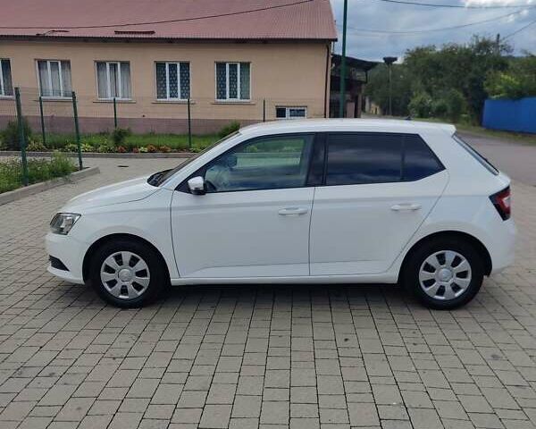 Білий Шкода Фабія, об'ємом двигуна 1 л та пробігом 204 тис. км за 6700 $, фото 6 на Automoto.ua