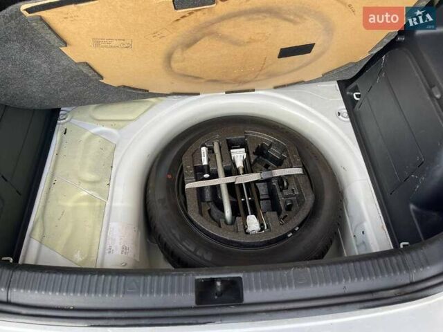Шкода Фабия 2016 в Львове на Automoto.ua Белый Шкода Фабия, объемом двигателя 1.2 л и пробегом 184 тыс. км за 6400 $, фото 8 на Automoto.ua
