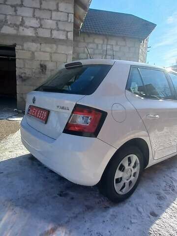 Белый Шкода Фабия, объемом двигателя 1.2 л и пробегом 182 тыс. км за 6900 $, фото 14 на Automoto.ua