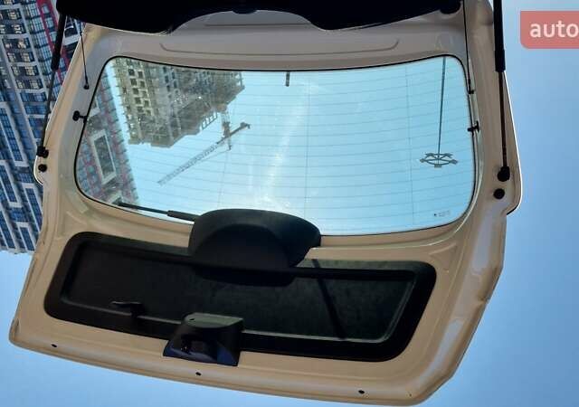 Белый Шкода Фабия, объемом двигателя 1 л и пробегом 113 тыс. км за 9200 $, фото 30 на Automoto.ua