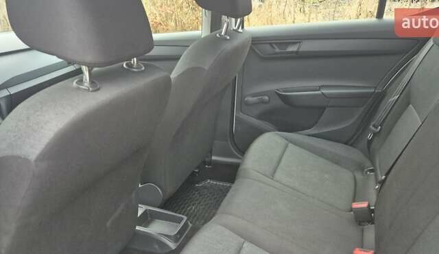 Білий Шкода Фабія, об'ємом двигуна 1 л та пробігом 140 тис. км за 6900 $, фото 11 на Automoto.ua