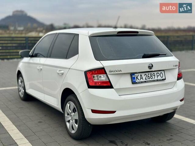 Білий Шкода Фабія, об'ємом двигуна 1 л та пробігом 176 тис. км за 8600 $, фото 7 на Automoto.ua