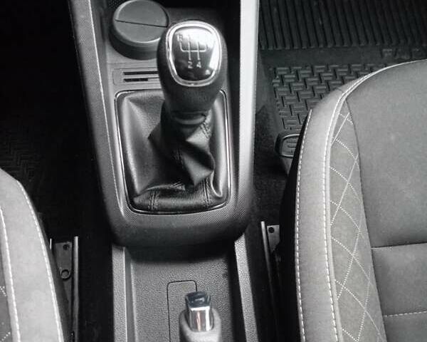 Белый Шкода Фабия, объемом двигателя 1 л и пробегом 94 тыс. км за 8200 $, фото 15 на Automoto.ua