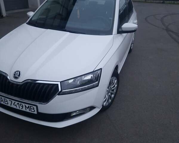 Білий Шкода Фабія, об'ємом двигуна 1 л та пробігом 106 тис. км за 8400 $, фото 61 на Automoto.ua