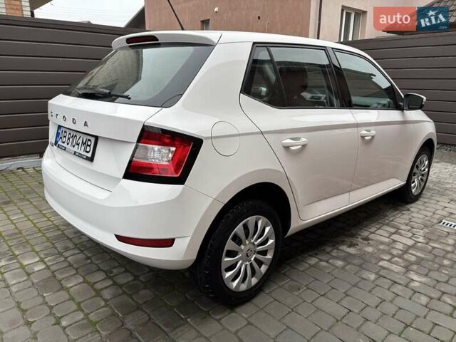 Белый Шкода Фабия, объемом двигателя 1 л и пробегом 103 тыс. км за 8700 $, фото 21 на Automoto.ua