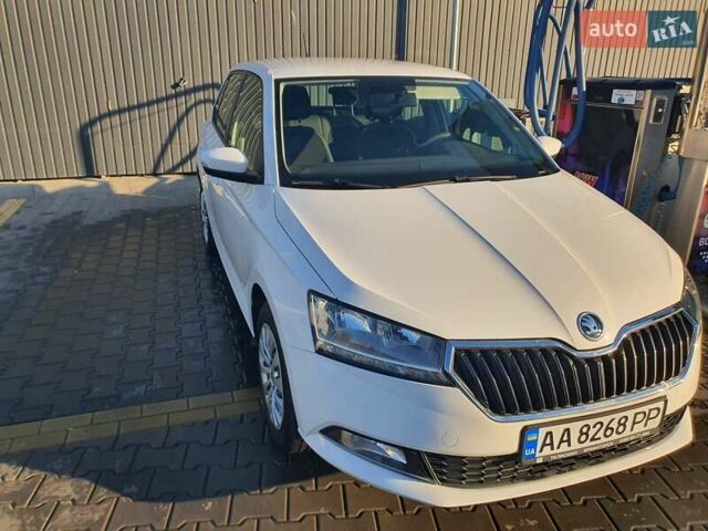Білий Шкода Фабія, об'ємом двигуна 1 л та пробігом 105 тис. км за 8500 $, фото 1 на Automoto.ua