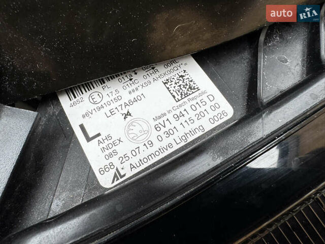 Білий Шкода Фабія, об'ємом двигуна 1 л та пробігом 95 тис. км за 8800 $, фото 18 на Automoto.ua