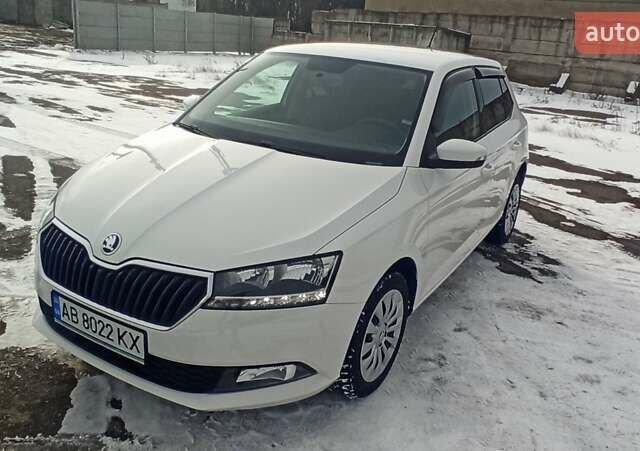 Білий Шкода Фабія, об'ємом двигуна 1 л та пробігом 98 тис. км за 8500 $, фото 19 на Automoto.ua