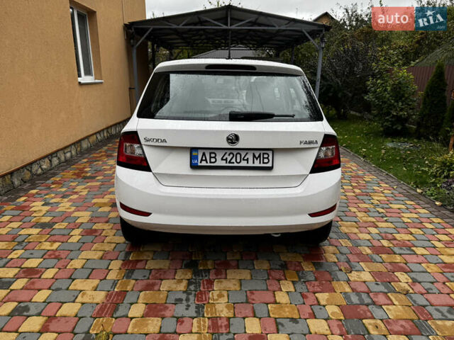 Білий Шкода Фабія, об'ємом двигуна 1 л та пробігом 95 тис. км за 8800 $, фото 5 на Automoto.ua