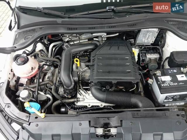 Белый Шкода Фабия, объемом двигателя 1 л и пробегом 94 тыс. км за 8200 $, фото 25 на Automoto.ua