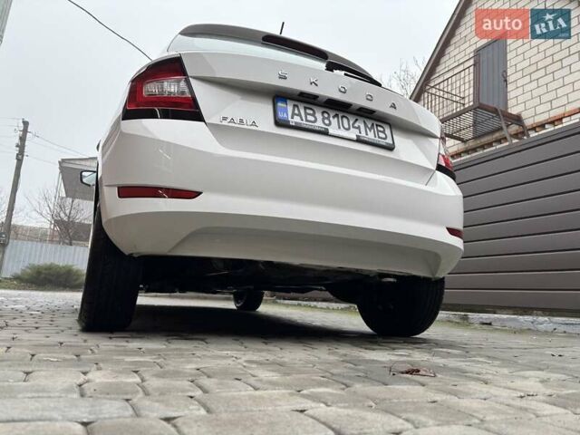 Белый Шкода Фабия, объемом двигателя 1 л и пробегом 103 тыс. км за 8700 $, фото 14 на Automoto.ua
