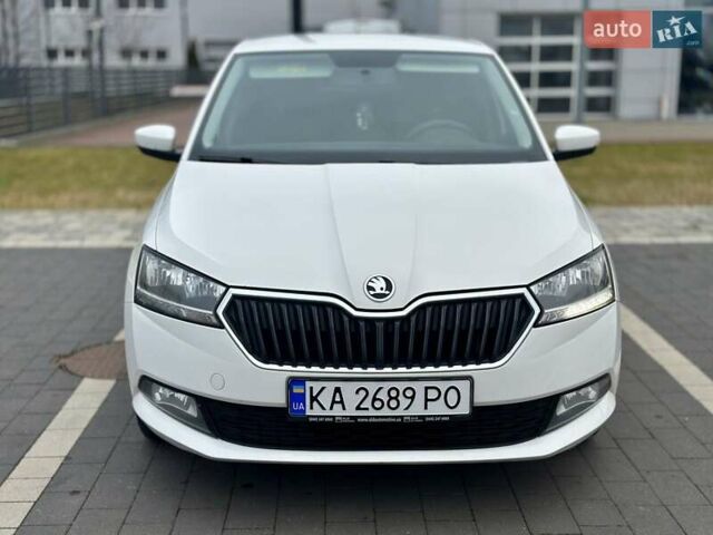 Білий Шкода Фабія, об'ємом двигуна 1 л та пробігом 176 тис. км за 8600 $, фото 10 на Automoto.ua