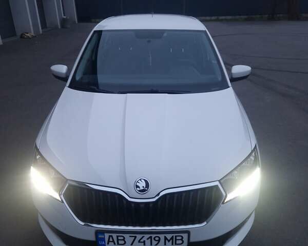 Білий Шкода Фабія, об'ємом двигуна 1 л та пробігом 106 тис. км за 8400 $, фото 49 на Automoto.ua