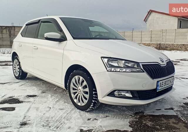 Білий Шкода Фабія, об'ємом двигуна 1 л та пробігом 98 тис. км за 8500 $, фото 17 на Automoto.ua