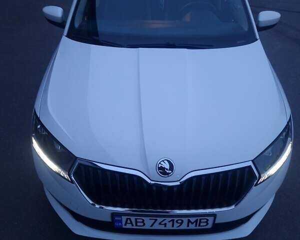 Білий Шкода Фабія, об'ємом двигуна 1 л та пробігом 106 тис. км за 8400 $, фото 38 на Automoto.ua