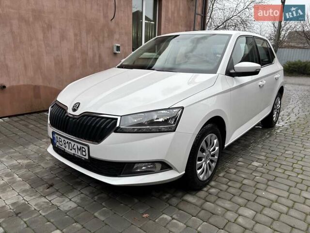 Белый Шкода Фабия, объемом двигателя 1 л и пробегом 103 тыс. км за 8700 $, фото 19 на Automoto.ua