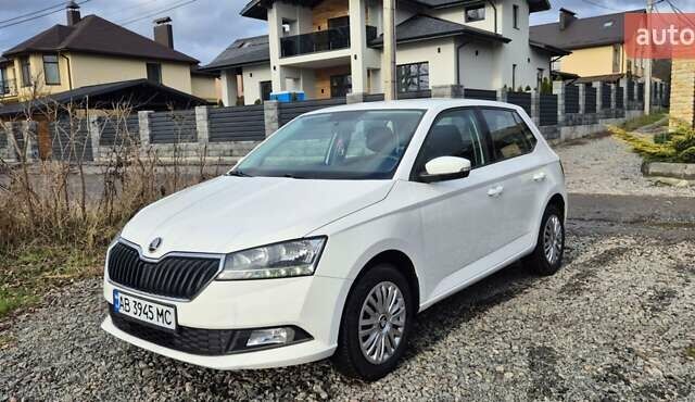 Белый Шкода Фабия, объемом двигателя 1 л и пробегом 93 тыс. км за 9300 $, фото 8 на Automoto.ua