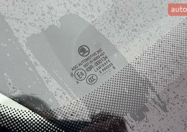 Белый Шкода Фабия, объемом двигателя 1 л и пробегом 67 тыс. км за 8999 $, фото 11 на Automoto.ua