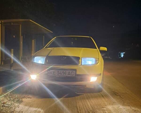 Белый Шкода Фабия, объемом двигателя 1.4 л и пробегом 313 тыс. км за 3000 $, фото 16 на Automoto.ua