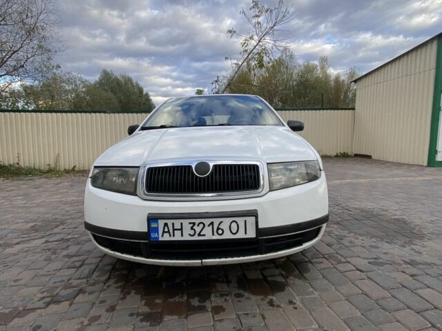 Шкода Фабия 2003 в Хмельницком на Automoto.ua Белый Шкода Фабия, объемом двигателя 1.4 л и пробегом 394 тыс. км за 2400 $, фото 2 на Automoto.ua
