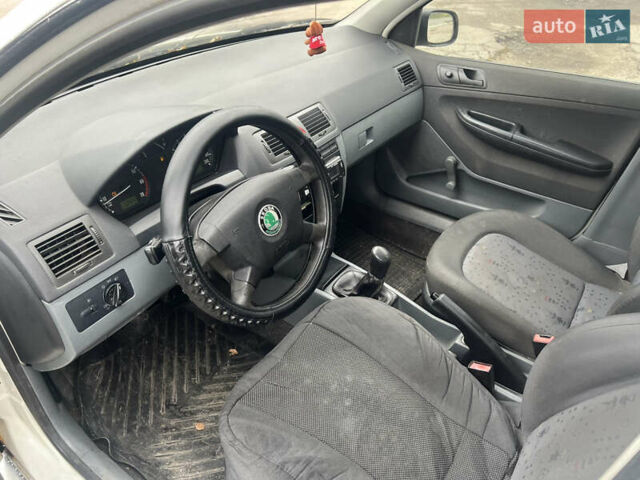 Білий Шкода Фабія, об'ємом двигуна 1.2 л та пробігом 314 тис. км за 2000 $, фото 7 на Automoto.ua