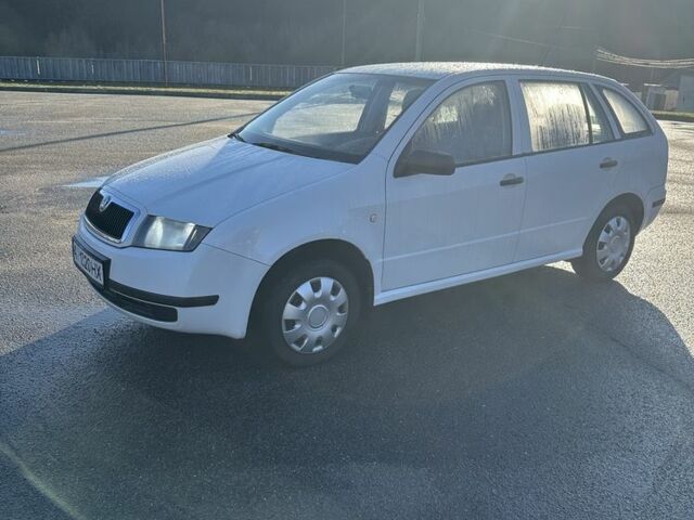 Білий Шкода Фабія, об'ємом двигуна 1.4 л та пробігом 270 тис. км за 2999 $, фото 5 на Automoto.ua