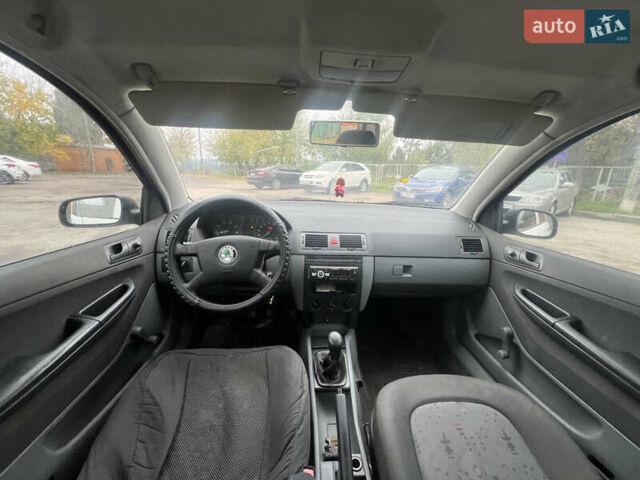 Білий Шкода Фабія, об'ємом двигуна 1.2 л та пробігом 314 тис. км за 2000 $, фото 9 на Automoto.ua