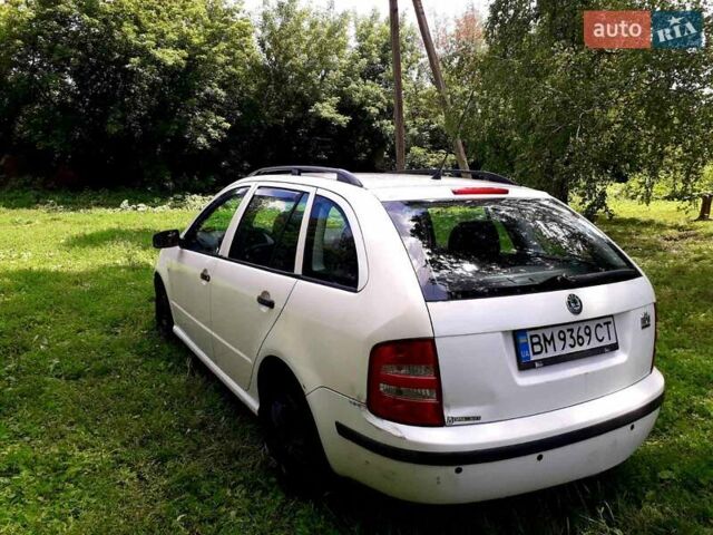 Білий Шкода Фабія, об'ємом двигуна 1.2 л та пробігом 266 тис. км за 4000 $, фото 2 на Automoto.ua