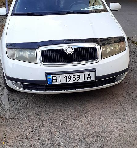 Белый Шкода Фабия, объемом двигателя 1.2 л и пробегом 0 тыс. км за 3200 $, фото 2 на Automoto.ua