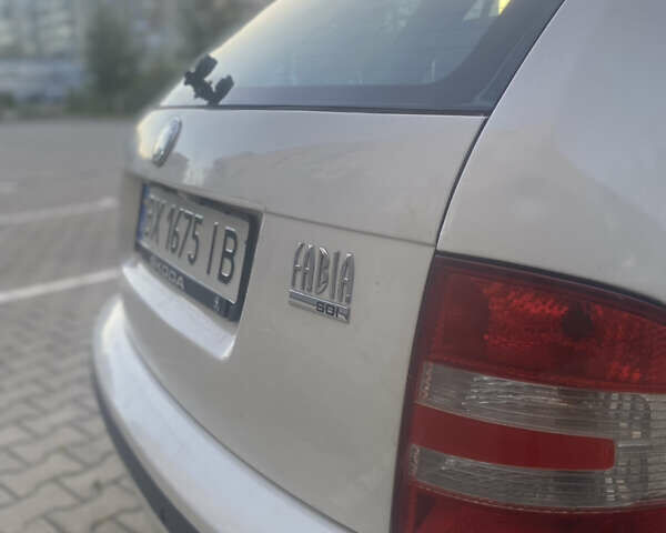 Білий Шкода Фабія, об'ємом двигуна 1.9 л та пробігом 395 тис. км за 3800 $, фото 6 на Automoto.ua