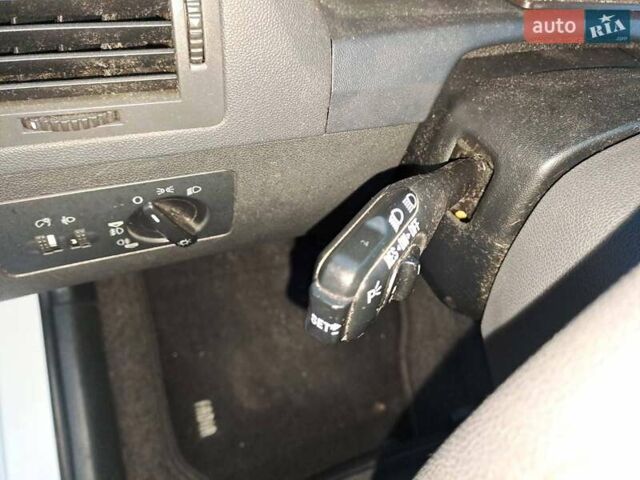 Білий Шкода Фабія, об'ємом двигуна 1.39 л та пробігом 220 тис. км за 4700 $, фото 7 на Automoto.ua