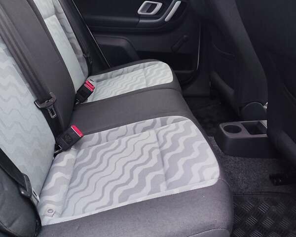 Білий Шкода Фабія, об'ємом двигуна 1.4 л та пробігом 182 тис. км за 5500 $, фото 24 на Automoto.ua