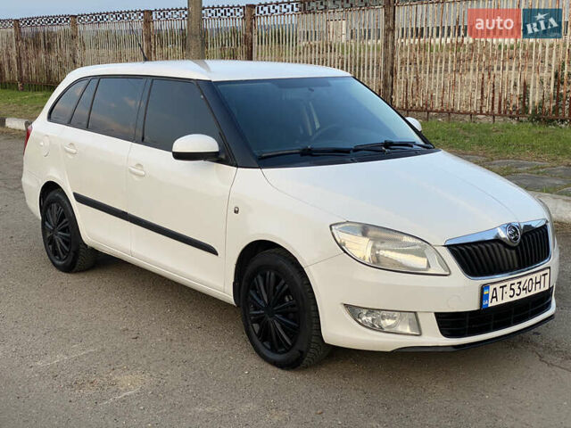 Шкода Фабія 2010 у Івано-Франківську на Automoto.ua Білий Шкода Фабія, об'ємом двигуна 1.6 л та пробігом 350 тис. км за 5500 $, фото 7 на Automoto.ua