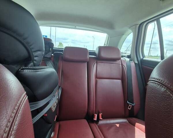 Білий Шкода Фабія, об'ємом двигуна 1.2 л та пробігом 300 тис. км за 5700 $, фото 34 на Automoto.ua