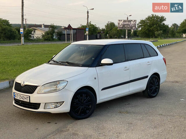 Шкода Фабія 2010 у Івано-Франківську на Automoto.ua Білий Шкода Фабія, об'ємом двигуна 1.6 л та пробігом 350 тис. км за 5500 $, фото 3 на Automoto.ua