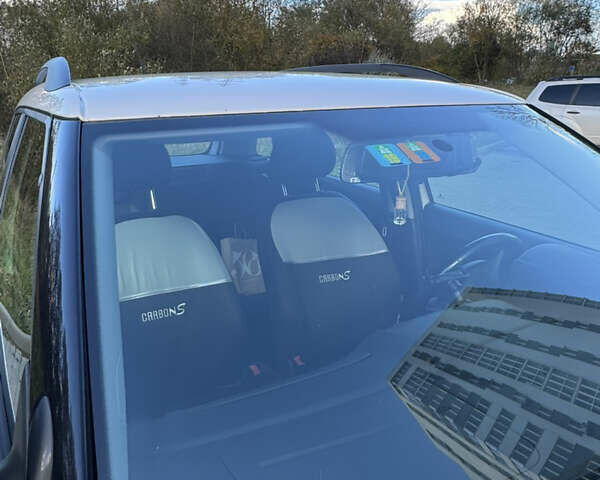 Білий Шкода Фабія, об'ємом двигуна 1.2 л та пробігом 230 тис. км за 7200 $, фото 3 на Automoto.ua