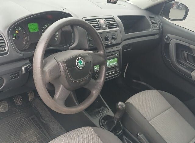 Білий Шкода Фабія, об'ємом двигуна 1.2 л та пробігом 248 тис. км за 4850 $, фото 14 на Automoto.ua