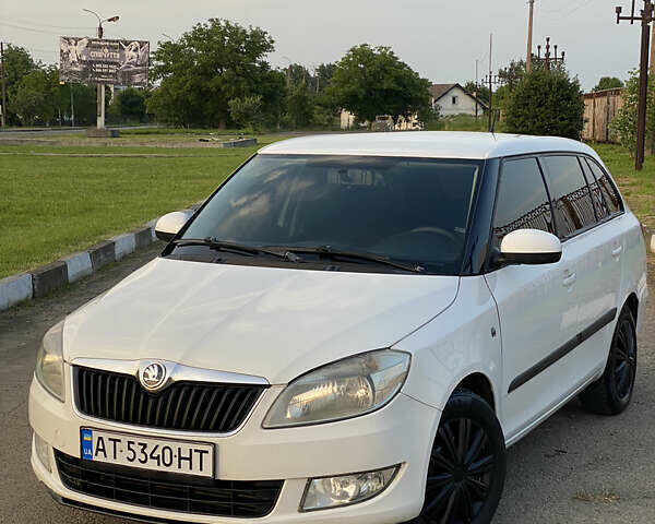 Шкода Фабія 2010 у Івано-Франківську на Automoto.ua Білий Шкода Фабія, об'ємом двигуна 1.6 л та пробігом 350 тис. км за 5500 $, фото 2 на Automoto.ua