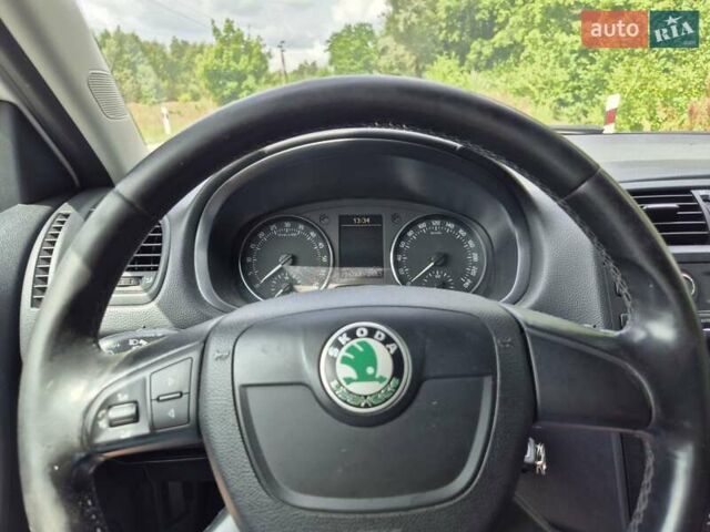Білий Шкода Фабія, об'ємом двигуна 1.2 л та пробігом 300 тис. км за 5700 $, фото 33 на Automoto.ua