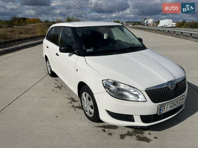 Білий Шкода Фабія, об'ємом двигуна 1.2 л та пробігом 173 тис. км за 4300 $, фото 9 на Automoto.ua