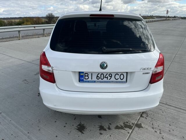 Білий Шкода Фабія, об'ємом двигуна 1.2 л та пробігом 173 тис. км за 4300 $, фото 4 на Automoto.ua