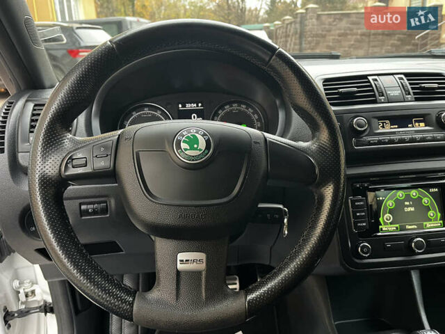 Белый Шкода Фабия, объемом двигателя 1.4 л и пробегом 167 тыс. км за 8499 $, фото 21 на Automoto.ua