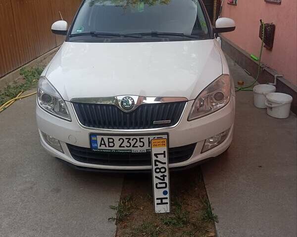 Білий Шкода Фабія, об'ємом двигуна 1.2 л та пробігом 255 тис. км за 6300 $, фото 9 на Automoto.ua