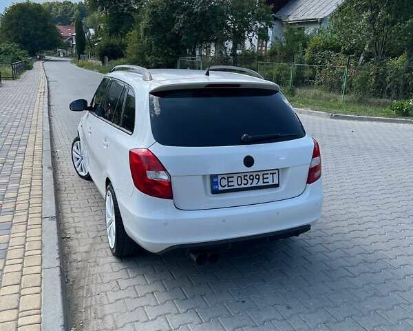 Білий Шкода Фабія, об'ємом двигуна 1.4 л та пробігом 210 тис. км за 7500 $, фото 7 на Automoto.ua