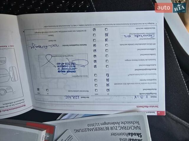 Белый Шкода Фабия, объемом двигателя 1.4 л и пробегом 188 тыс. км за 7950 $, фото 54 на Automoto.ua