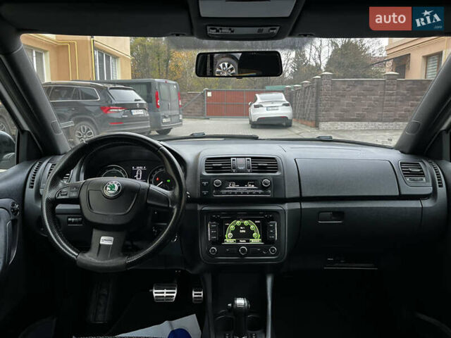 Білий Шкода Фабія, об'ємом двигуна 1.4 л та пробігом 167 тис. км за 8499 $, фото 16 на Automoto.ua