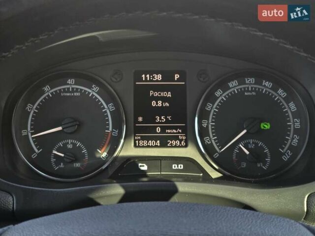 Белый Шкода Фабия, объемом двигателя 1.4 л и пробегом 188 тыс. км за 7950 $, фото 39 на Automoto.ua