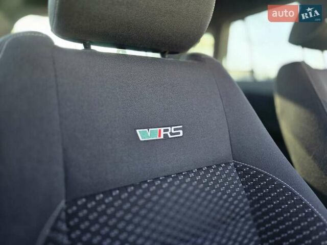 Белый Шкода Фабия, объемом двигателя 1.4 л и пробегом 188 тыс. км за 7950 $, фото 35 на Automoto.ua