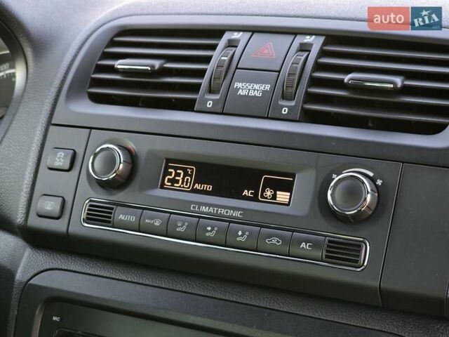 Белый Шкода Фабия, объемом двигателя 1.4 л и пробегом 188 тыс. км за 7950 $, фото 40 на Automoto.ua